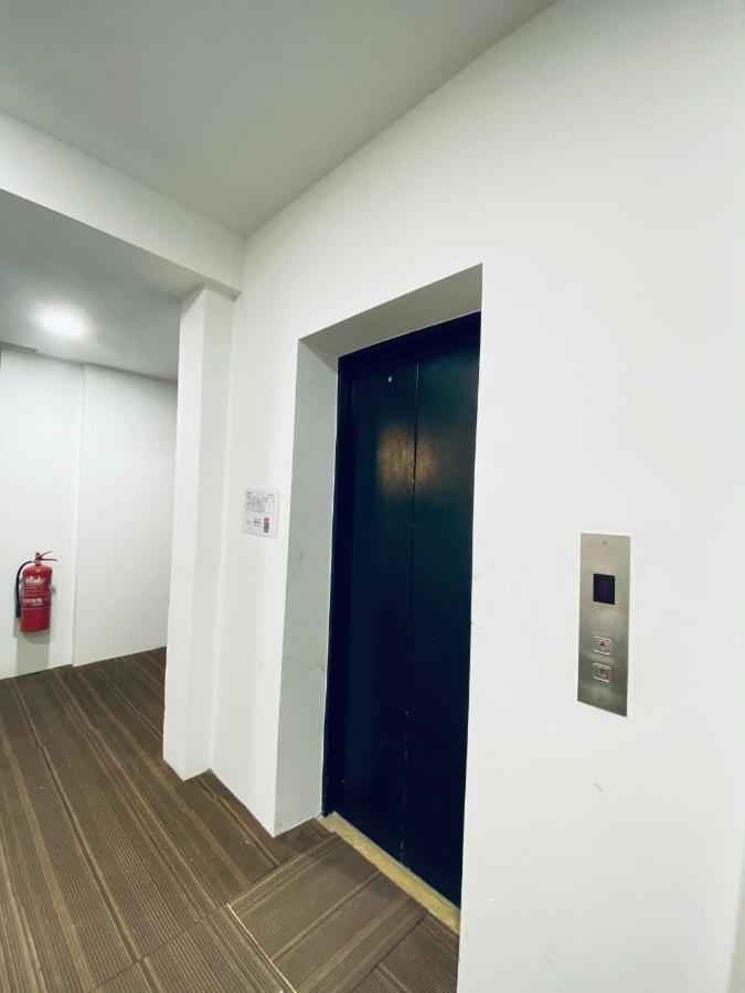 Z Hotel Malacca Buitenkant foto