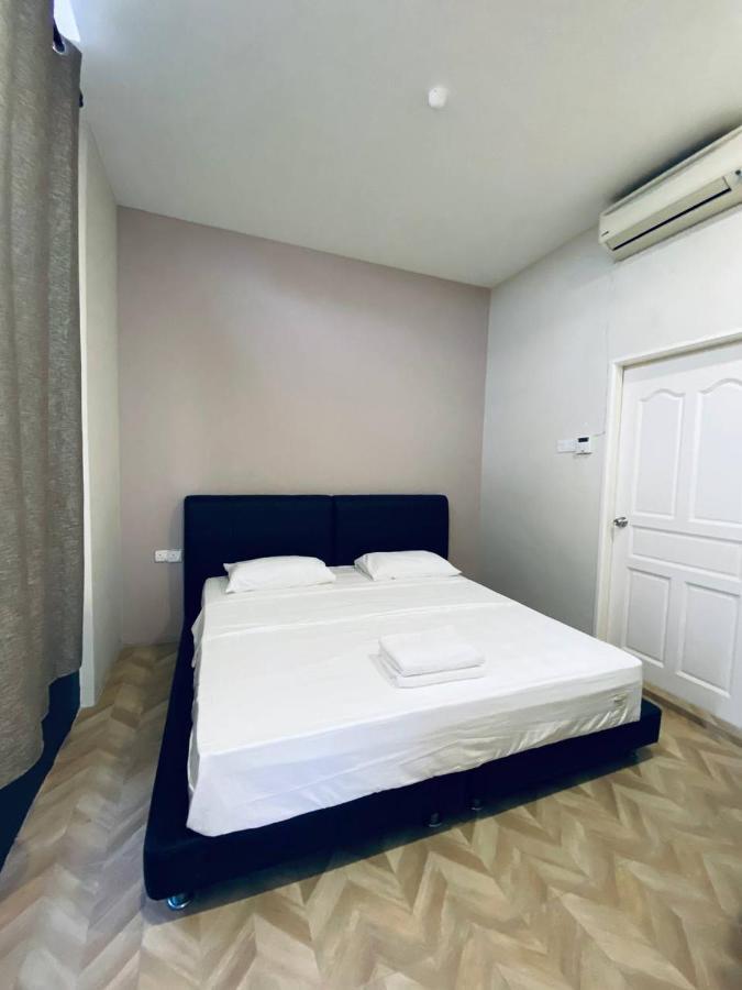 Z Hotel Malacca Buitenkant foto
